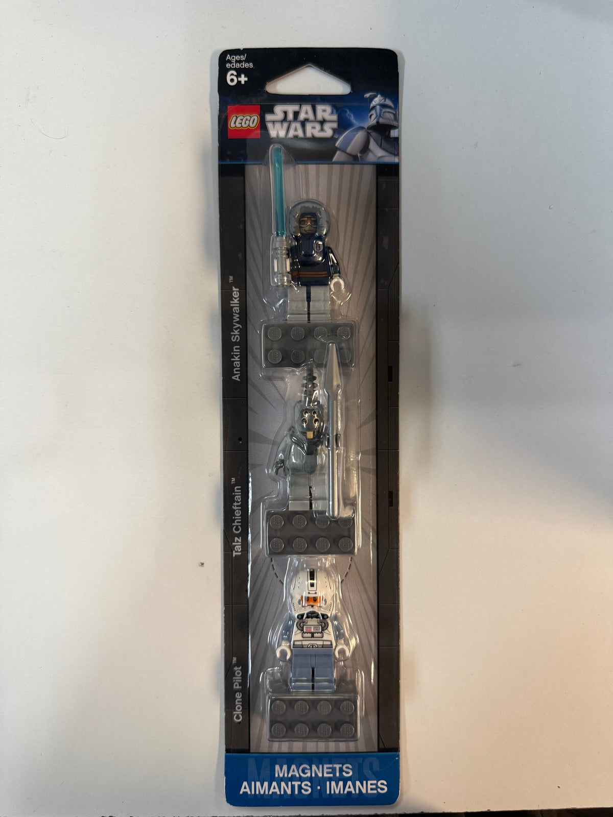 Magnet Set, Minifigures SW (3) Anakin Skywalker, Talz Chieftain, Clone Pilot - Glued with 2 x 4 Brick Bases blister pack - 853130