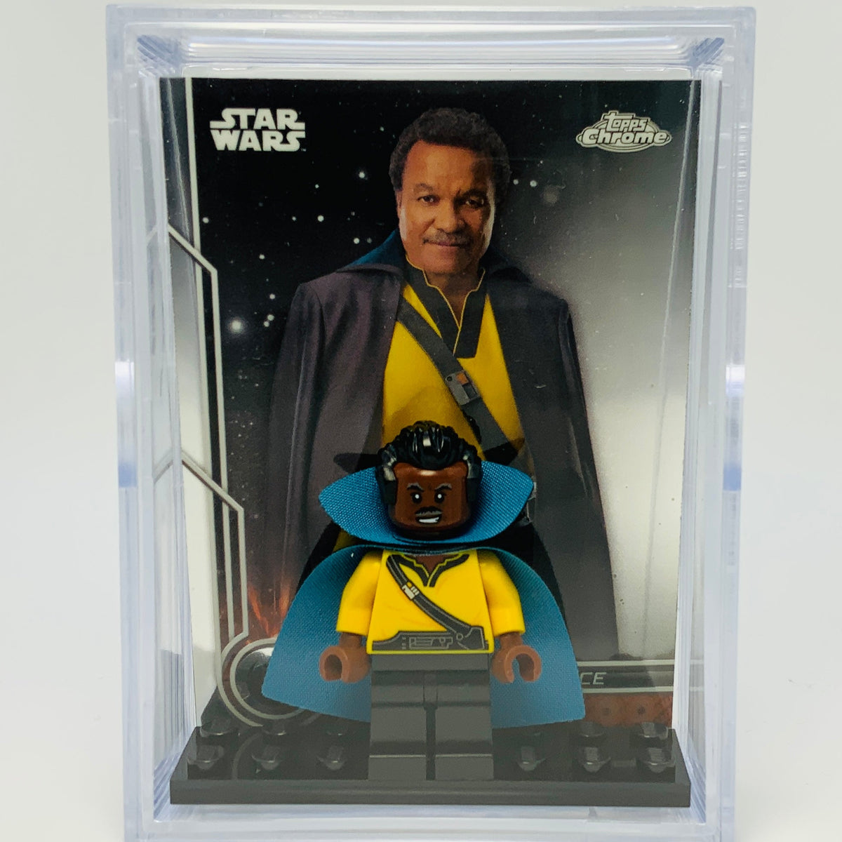 Lando Calrissian with Trading Card & Collector’s Case