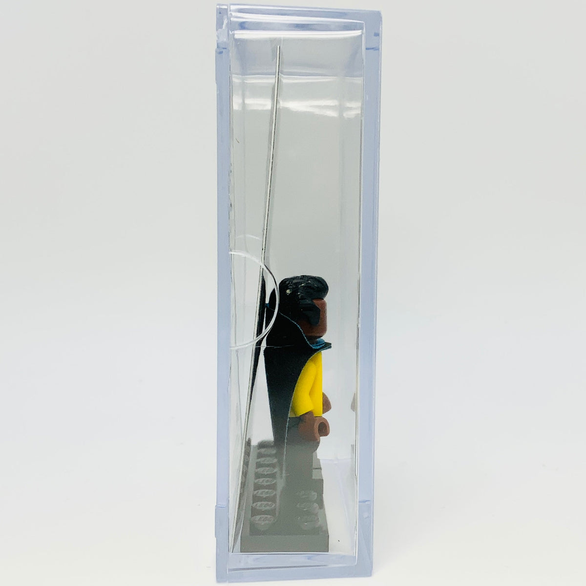 Lando Calrissian with Trading Card & Collector’s Case