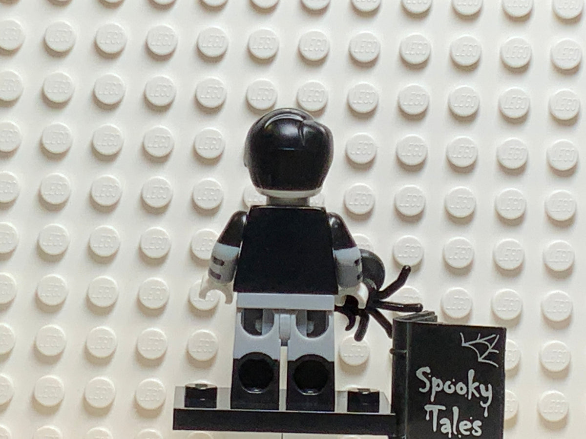 Spooky Boy, col16-5