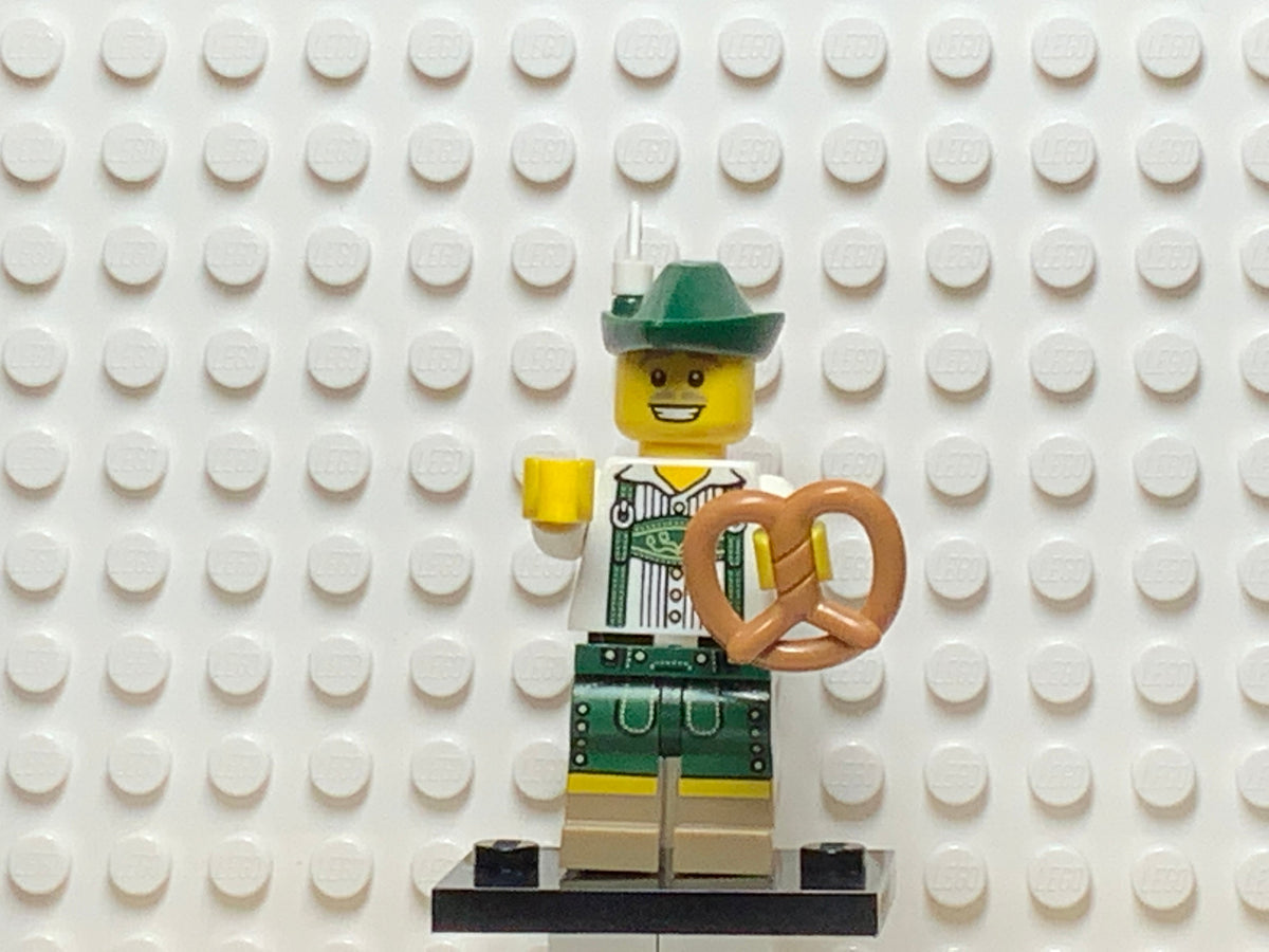 Lederhosen Guy, col08-3
