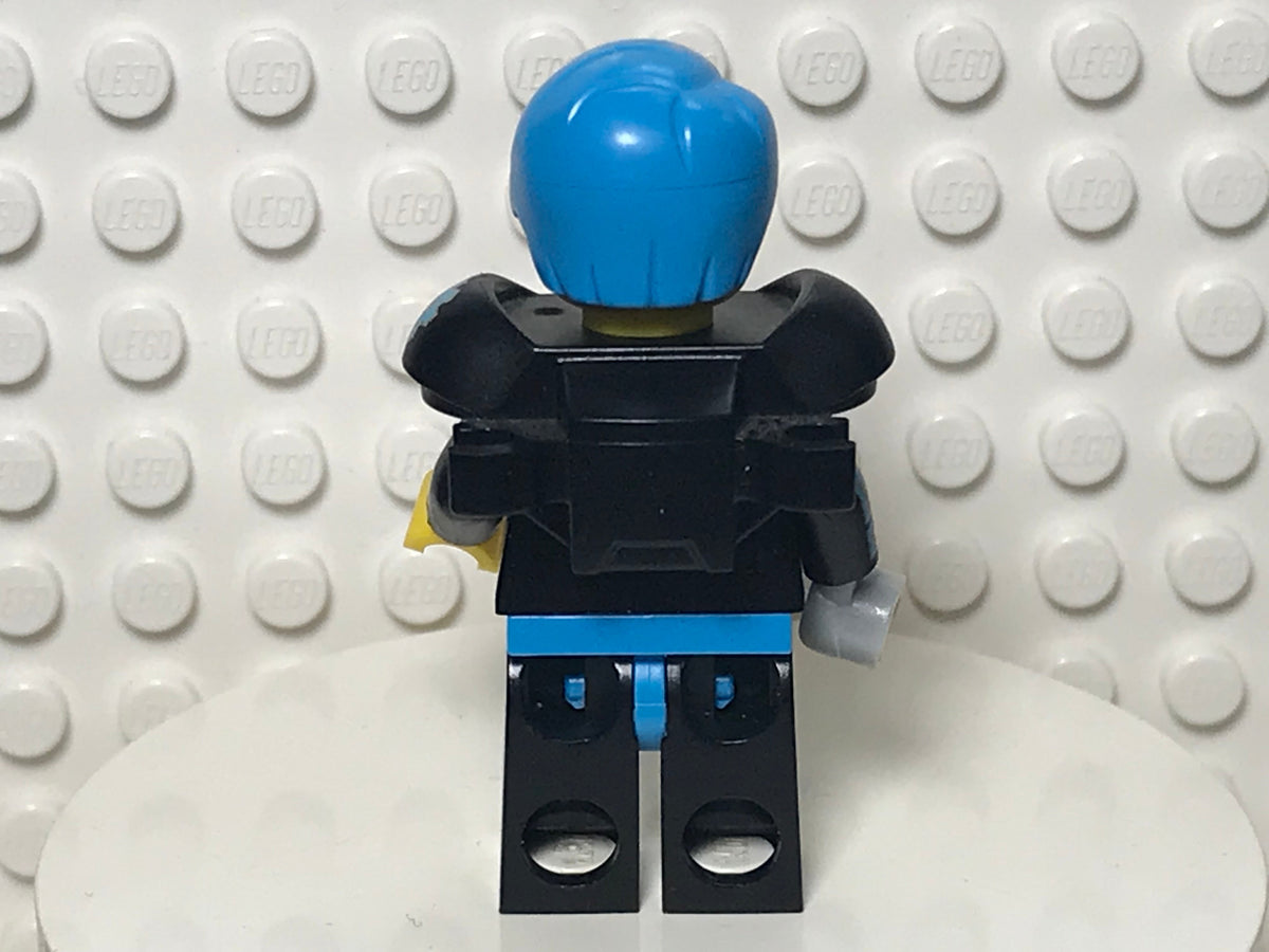 Cyborg, col16-3