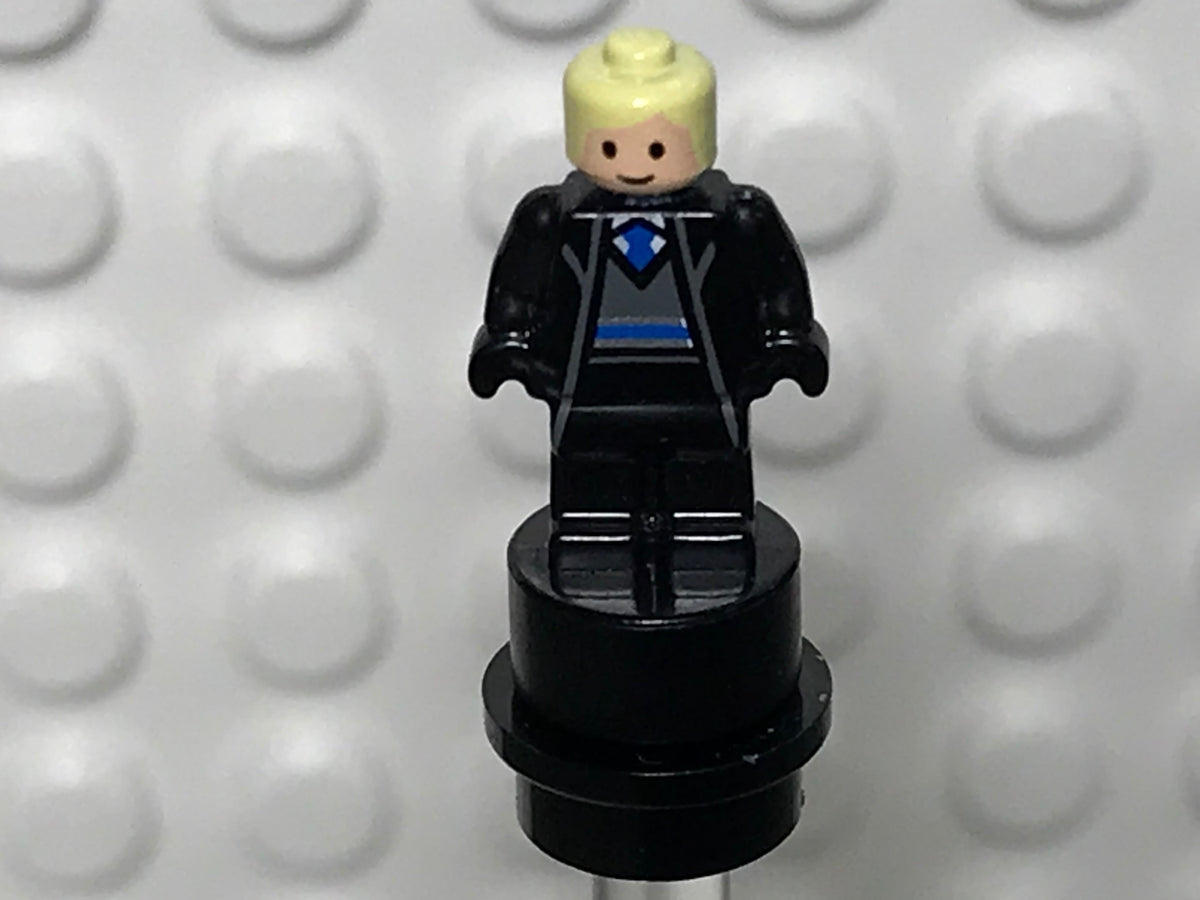 Ravenclaw Statuette/Trophy #2, hpb034