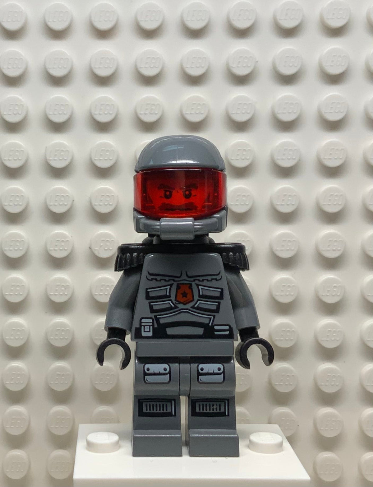 Space Police III Officer 12, Air Tanks, Chief, sp116