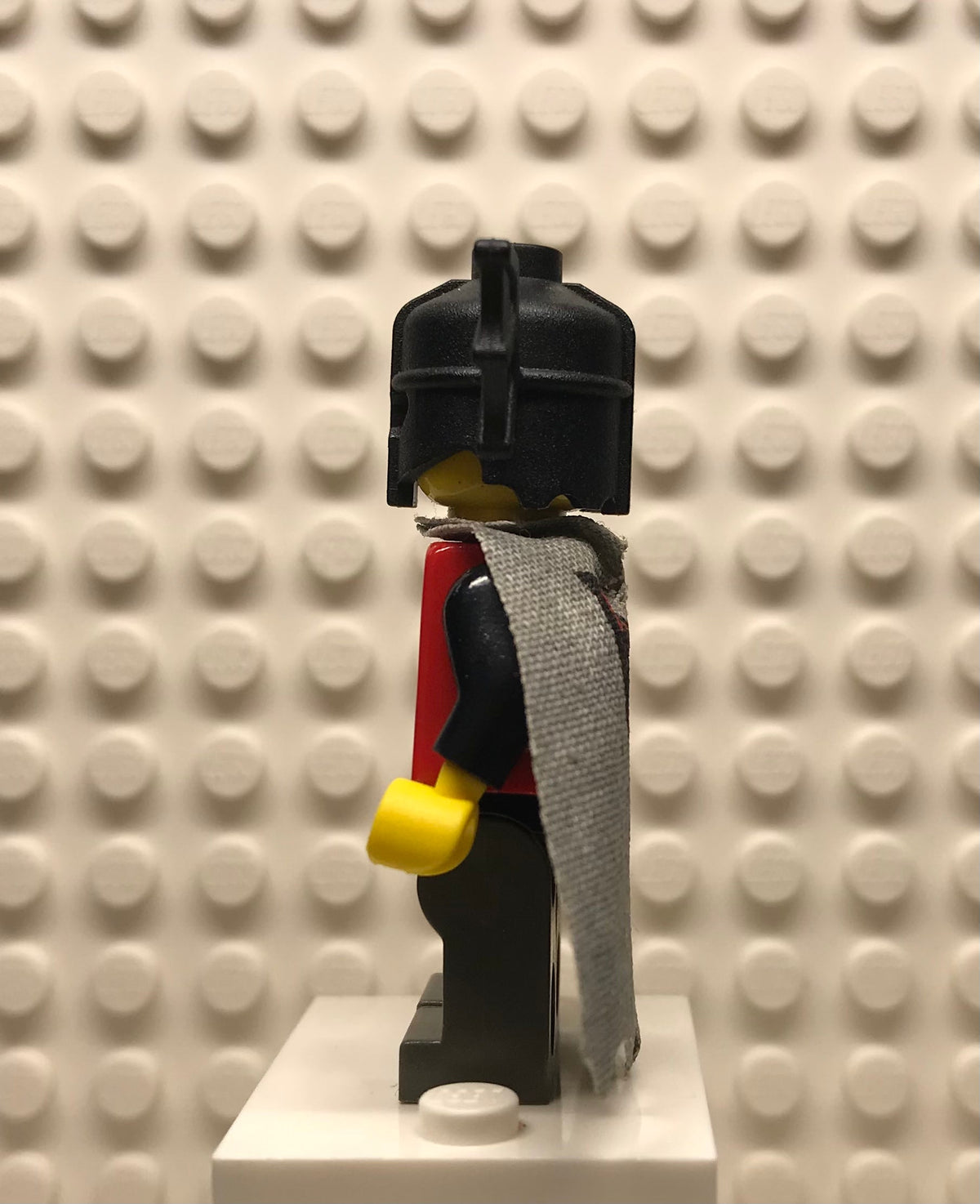 Basil the Bat Lord with Cape, cas022